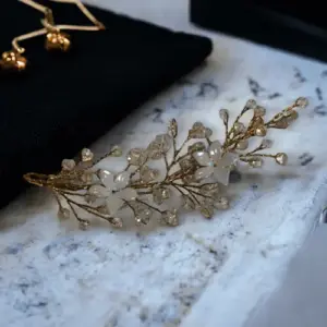 Golden Crystal Pearl With White Flowers Hair Vine/ Hair Pin