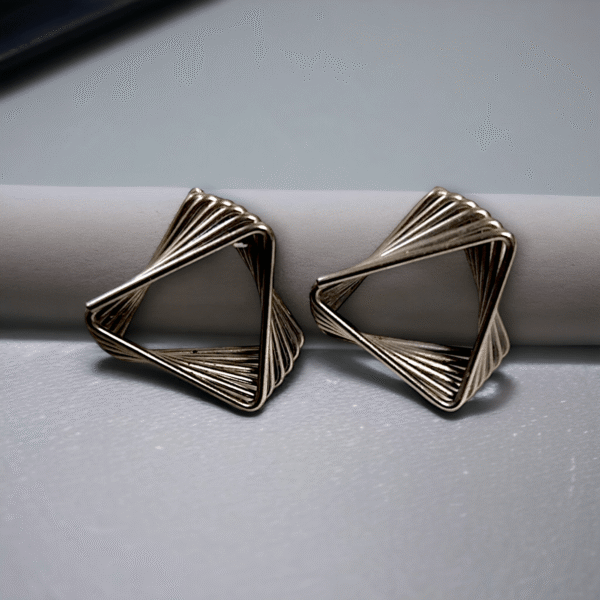 Twisted Elegance Geometric Earrings