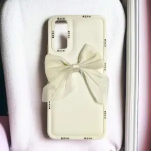 Vivo Y20 Girlish Back Cover