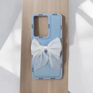 Vivo Y17s Girlish Back Cover